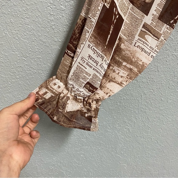 RABBIT ROSE women’s puffy long sleeve blouse size XL newspaper brown crop top - Picture 5 of 6